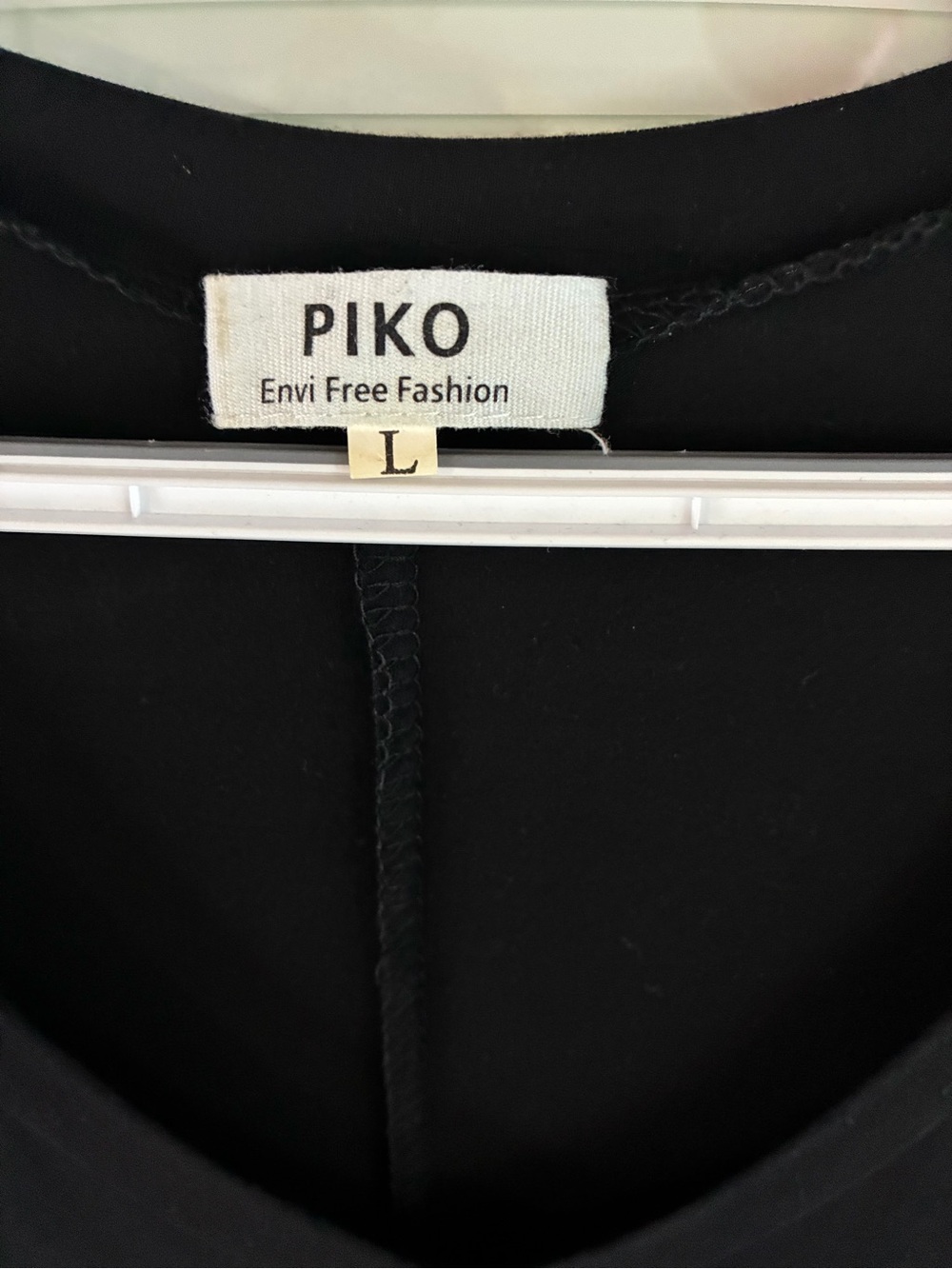 Piko 1988 Black V-Neck Swing Tunic - Picture 3 of 3